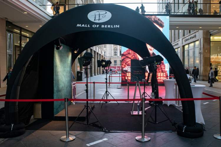 Knips-O-Mat Fotobox Videobooth Dauervermietung GQ Mall of Berlin